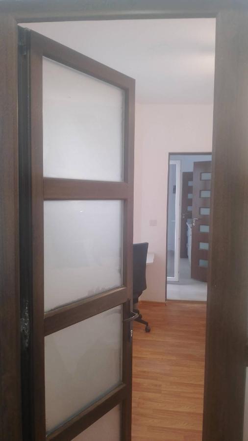 Center Walk Studios Bucureşti Ngoại thất bức ảnh