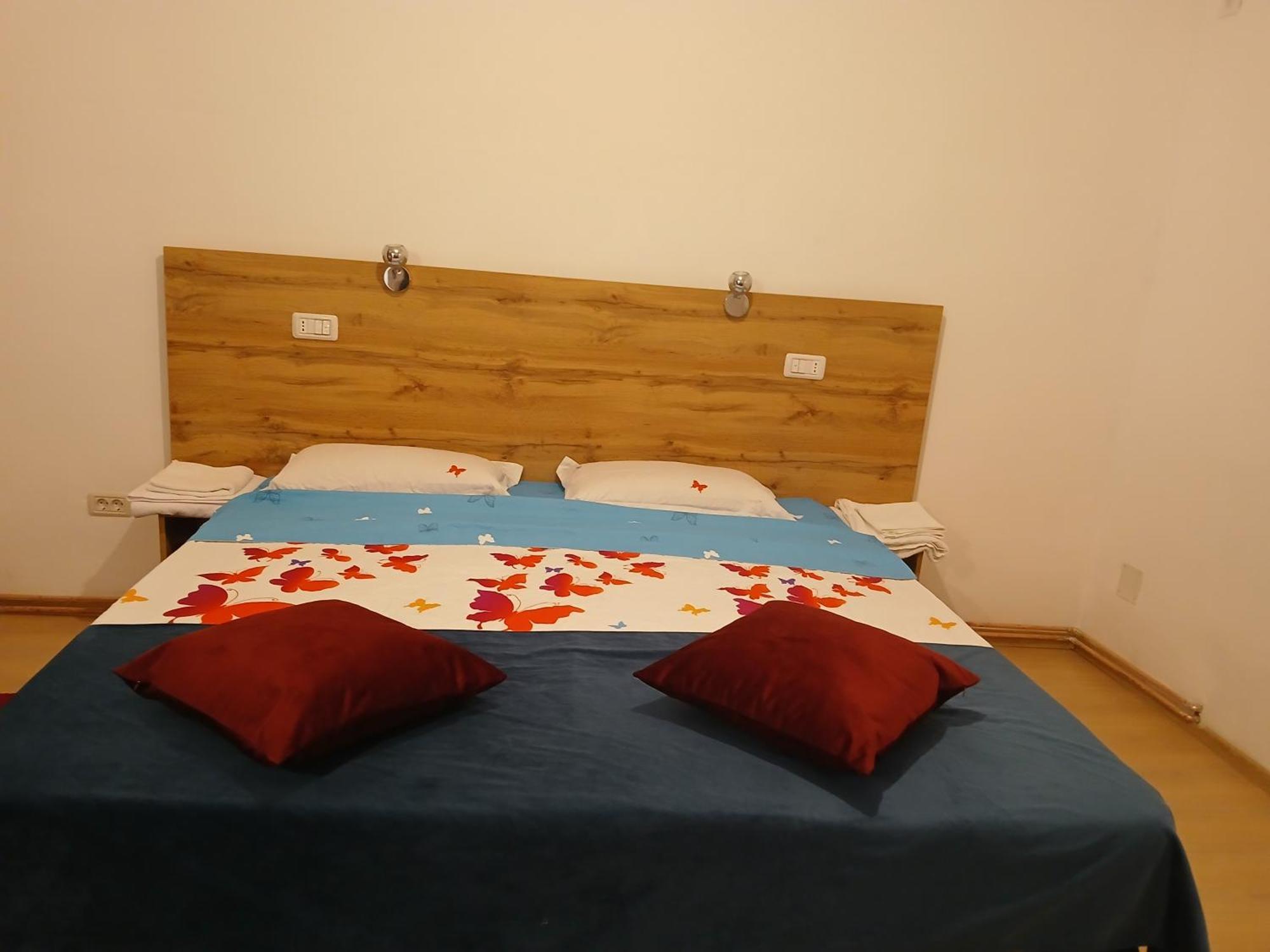 Center Walk Studios Bucureşti Ngoại thất bức ảnh